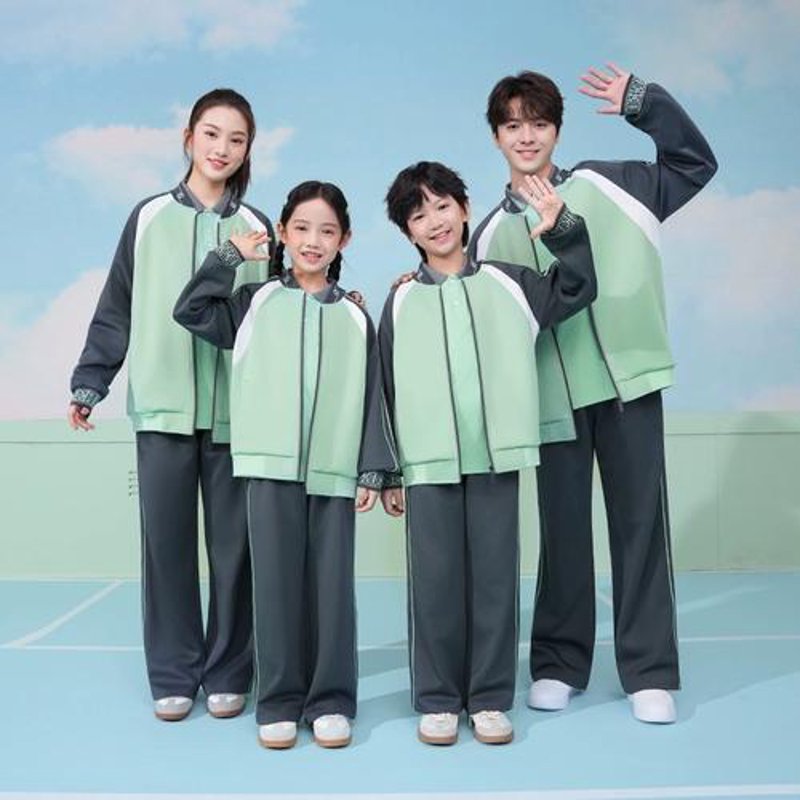 学生班服定制：让学生更加自信与团队精神